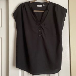 New York and Company black shirt